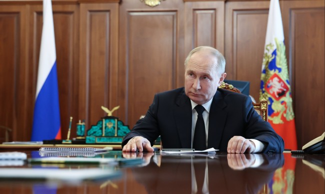 Путин се оплака: Русия може да разчита само на себе си 