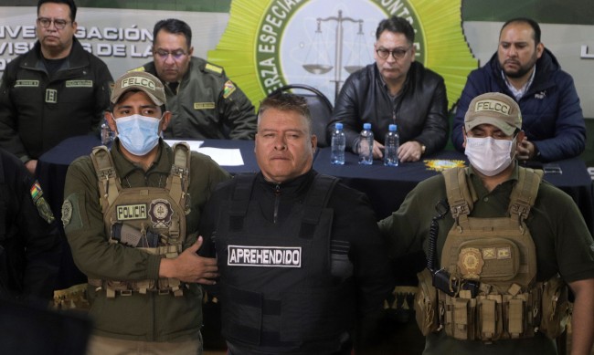 Опит за военен преврат беше осуетен в Боливия 