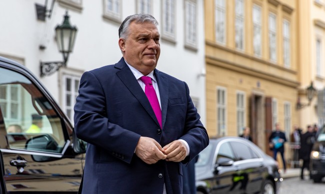 Председателството на Съвета на ЕС вече е при евроскептичната Унгария