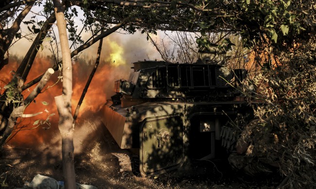 Руските сили се опитват да пробият украинската отбрана край Покровск