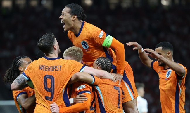 Нидерландия победи Турция след зрелищен обрат, на полуфинал е с Англия