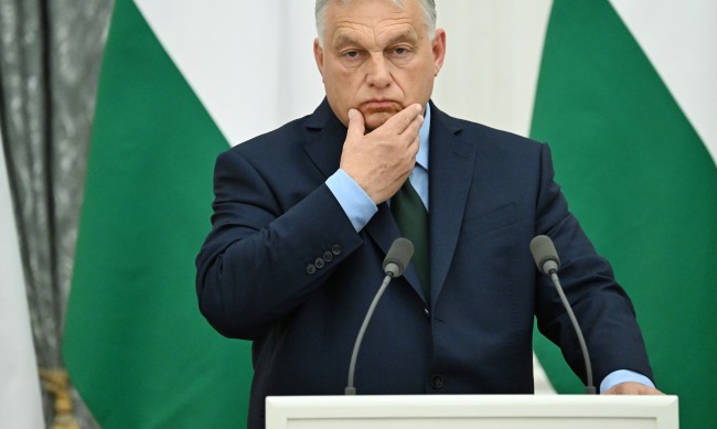 Орбан успя да сглоби група в Европарламента