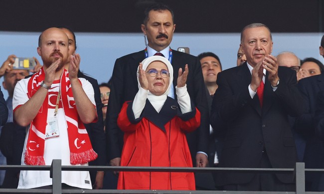 Ердоган към националите в съблекалнята: Вие сте нашите шампиони!