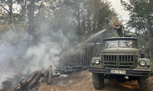 Запрянов разпореди: Цялата армия на крак заради пожарите
