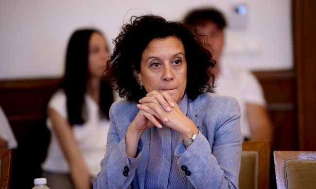 Антоанета Цонева: Реализацията на третия мандат ще бъде много трудно упражнение