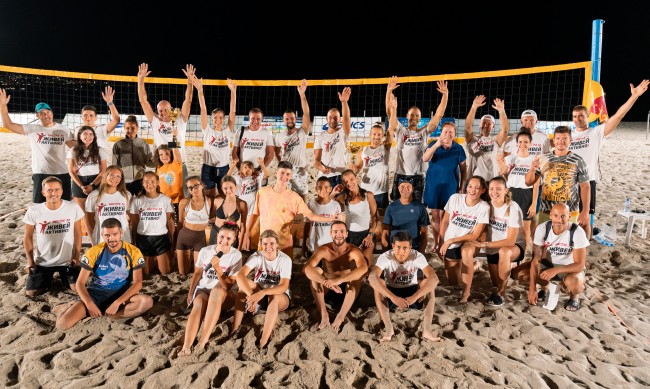 Отбор “Бонбон” и отбор “Ъ” са големите победители в нощния турнир по плажен волейбол на Нестле за Живей Активно - Лято  2024
