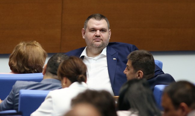Пеевски: ДПС няма да участва в преговори за кабинет