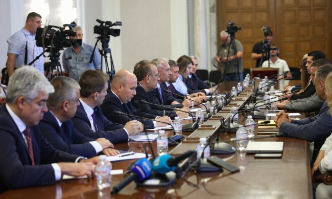 Балабанов смята: 48 депутати дотук подкрепят кабинет с третия мандат
