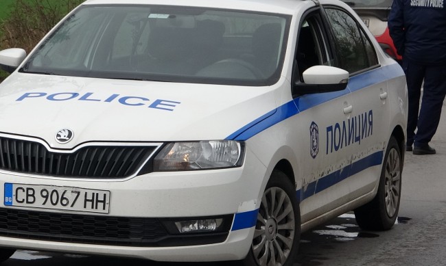 Арестуваха двама за нападение и обир на пътя Шумен-Силистра
