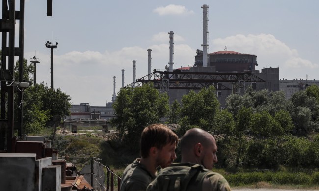 След пожара в АЕЦ-а: Охладителната кула може и да е за смяна 