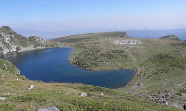 Дрон ще следи за къпещи се туристи в Седемте рилски езера