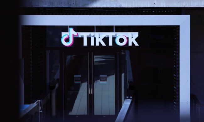 TikTok    