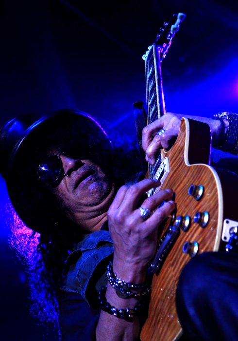   Slash   