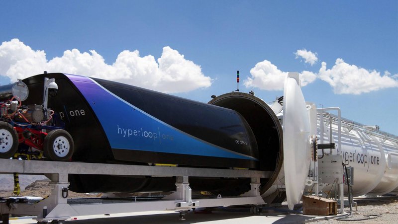   : Hyperloop One   -!